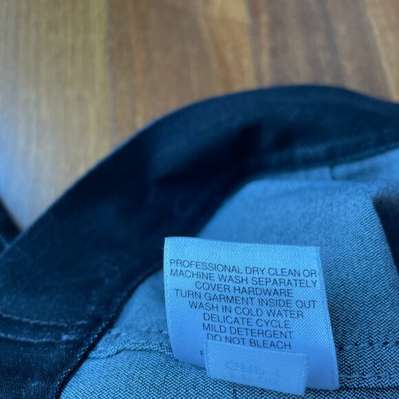 St John Sport Sz XL Black Denim Jean Jacket - Picture 8 of 8